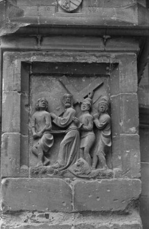 Relief: Kreuztragung