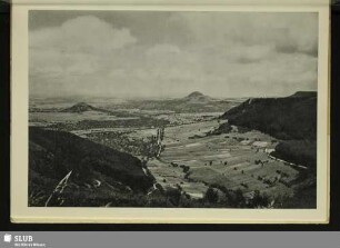 Blick von der Schwäbischen Alb auf Pfullingen und die Achalm