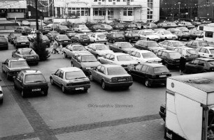 Rathausplatz: Parkplatzchaos