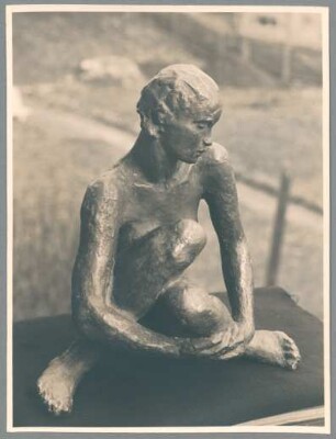 Sitzende, 1926, Bronze