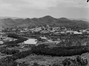Keren : Hütten und Häuser der Stadt Keren