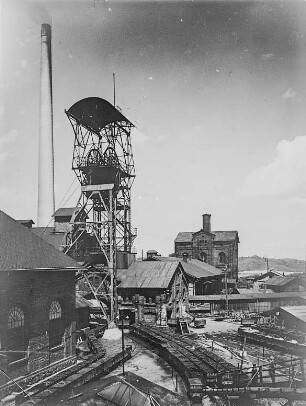 Freital-Döhlen, Förderturm des Königin-Carola-Schachtes (ab 1948: Paul-Berndt-Grube)
