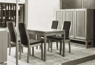 Eßzimmer (Modell 456)