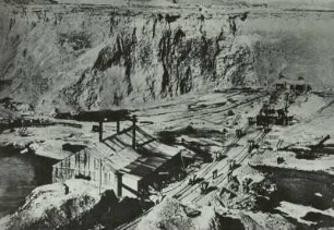 Goldmine bei Johannesburg : Südafrika, Johannesburg. Goldmine, Tagebau