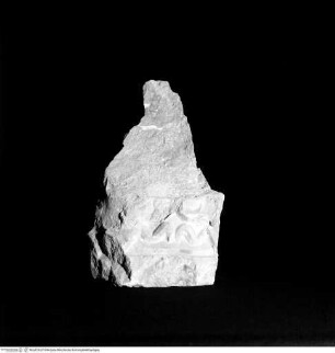 Fragment eines Kapitells (?)