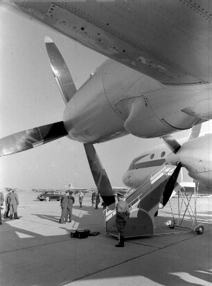 Flugzeug auf dem Flughafen Berlin Schönefeld