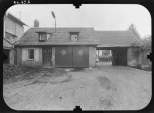 Nordhausen, Bahnhofstraße 25. VEB Nordbrand Nordhausen. Hofansicht