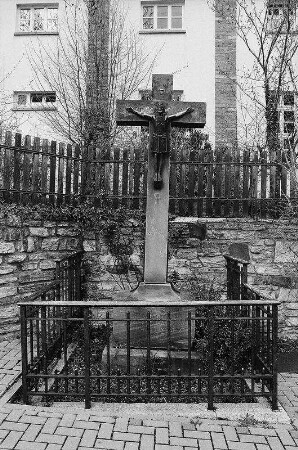 Wegekreuz (Wegekreuz); Oberursel, Schulstraße 27