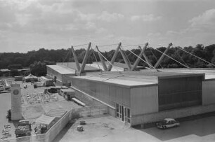 Dresden. Ausstellungshallen am Fucikplatz, 1969 von G. Fischer