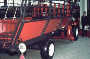 Selbstfahrender Ladewagen