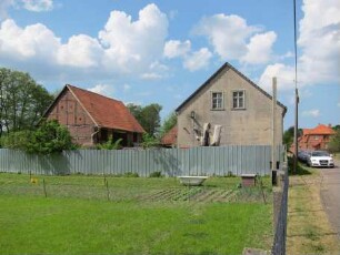 Groß Leppin, Plattenburg, Querstraße 1