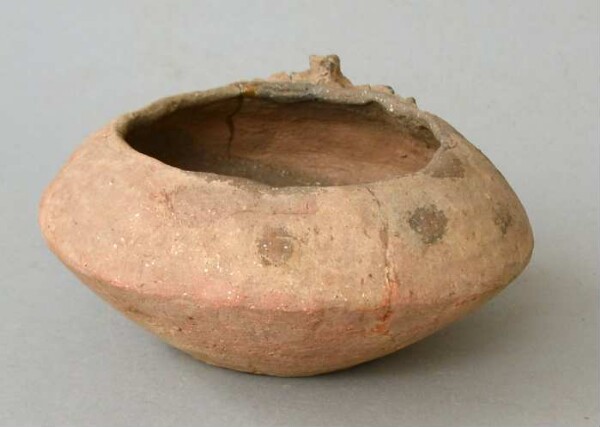 Clay vessel