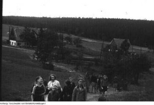 Altenberg, Zinnwald, Klügelhütte. Berliner Kinder zur Erholung auf der Hütte - Aktion der Volkssolidarität, um 1947
