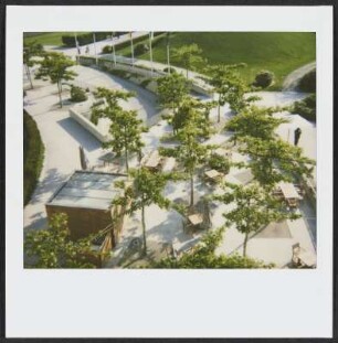 Außenbereich des Hotel Ritz-Carlton in Wolfsburg