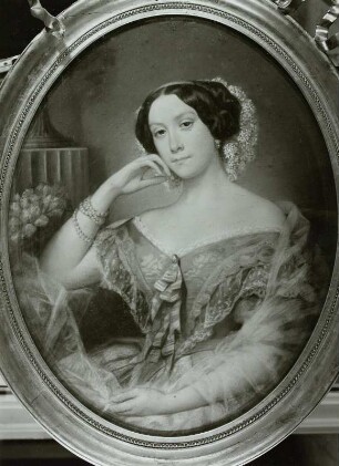 Bildnis Frau von Obrescoff
