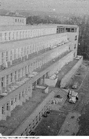 Dresden. Medizinische Akademie, Chirurgische Klinik, Kinderklinik, 1956