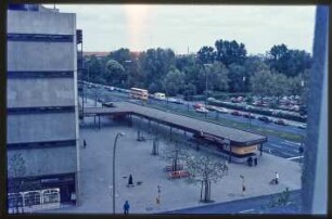 Blick auf den Fehrbelliner Platz