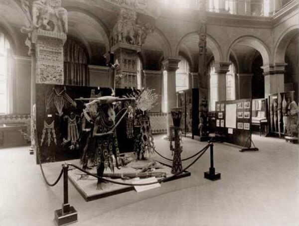 Exposition spéciale Guinée du Sud et Mélanésie du Sud 1933 de l'expédition Nevermann