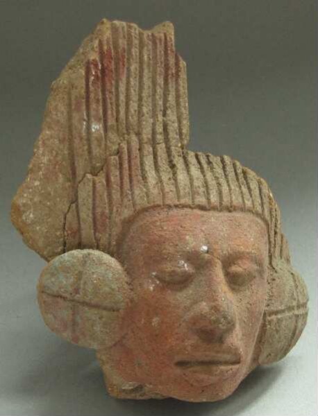 Clay head (vessel fragment)