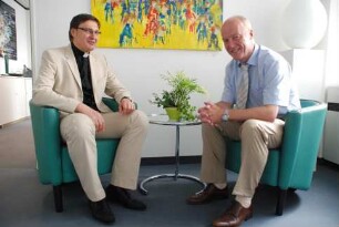 Kreisdechant Norbert Hörter (links) und Landrat Rolf Menzel