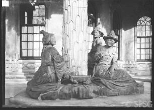 Potsdam, Chinesisches Haus, Figuren, Blick auf Gruppe der Teekocher.