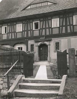 Försterei : Eingang der alten Försterei