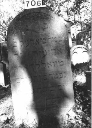 Grabstein 706