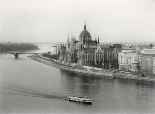 Blick auf das Parlament