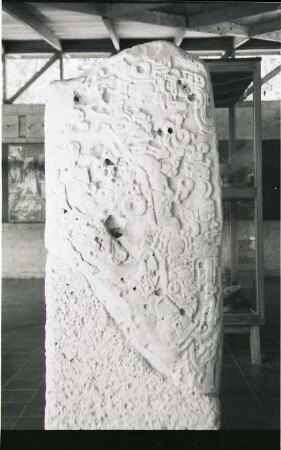 Tikal, Stela 29 (TIK: St. 29)