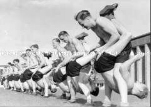 Kursus für Betriebs-Sportleiter auf dem Reichssportfeld