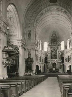 München, Jesuitenkirche St. Michael, Inneres, Blick durch das Mittelschiff nach Nordosten zum Altar
