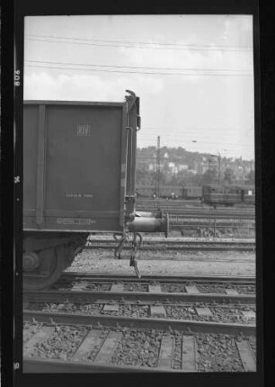 Stuttgart, Hbf, Omm-Wagen ("Bww")