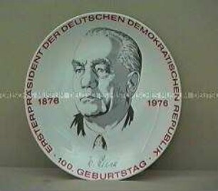Wandteller zum 100. Geburtstag von Wilhelm Pieck