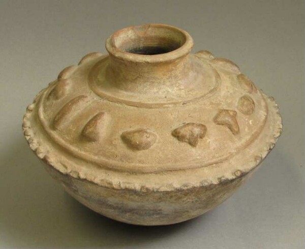 Clay vessel