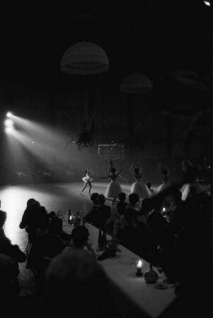 Luftwaffenball der Luftwaffengruppe Süd in der Schwarzwaldhalle.