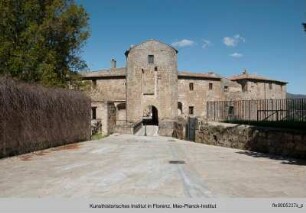 Piazza della Fortezza, Sorano