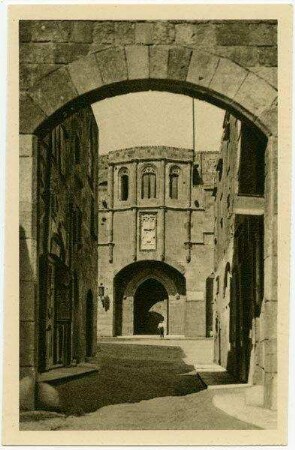 Rodi [Rhodos]. L'Ospedale dei Cavalieri. Il portale.