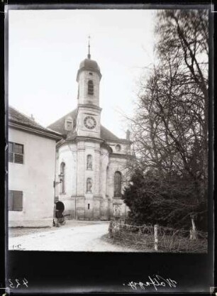 Katholische Pfarrkirche; aussen, Chor