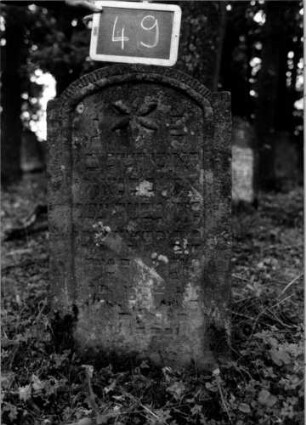 Grabstein 49 [Nir S. 54 Nr. 5.04]