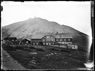 Riesengebirge, Schneekoppe und Riesenbaude