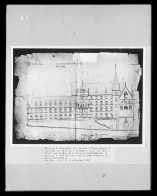 Pläne zum Neubau des Universitätsgebäudes in Marburg — Aufriß der Südseite mit altem Aulaflügel