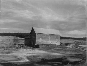 Bauernhaus : Bauernhaus in Boží Dar umgeben von Feldern