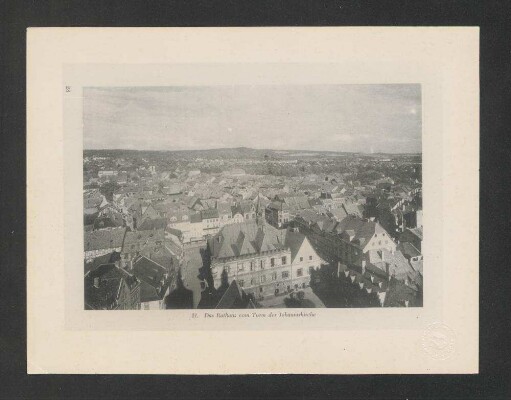 [Foto: Göttingen,] Das Rathaus vom Turm der Johanniskirche