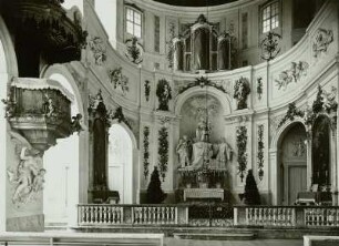 Schloss Hubertusburg, Schlosskapelle, Inneres, Blick zum Altar