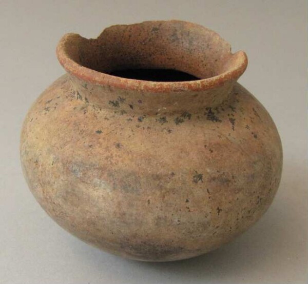 Clay vessel