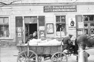 Budaörs: Laden der Konsumgesellschaft