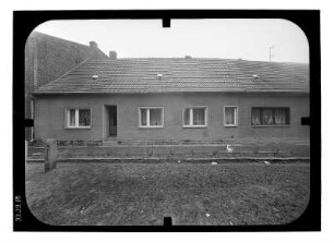 Kremmen, Kirchplatz. Wohnhaus. Straßenfront