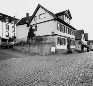 Bad Vilbel, Lohstraße 8