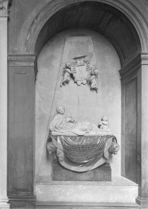 Grabmal des Bischofs Jan-Baptist de Smet (gestorben 1741)