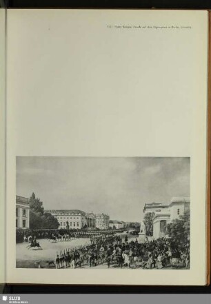 Parade auf dem Opernplatz Berlin